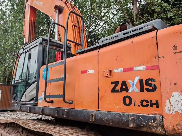 Buy Hitachi ZX470H-3 Used Excavator / 1