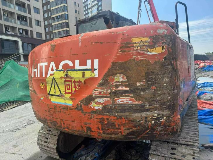 Buy Hitachi ZX120-5A Used Excavator / 1