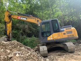 Buy XCMG XE135B Used Excavator / 3 Buy XCMG XE135B Used Excavator / 3