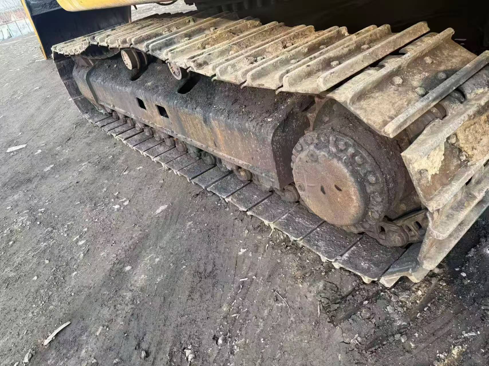 Buy Caterpillar 329D Used Excavator / 6
