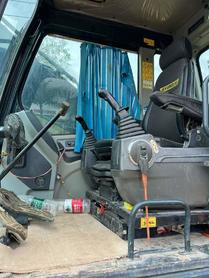 Buy Hyundai R205VS Used Excavator / 9 Buy Hyundai R205VS Used Excavator / 9
