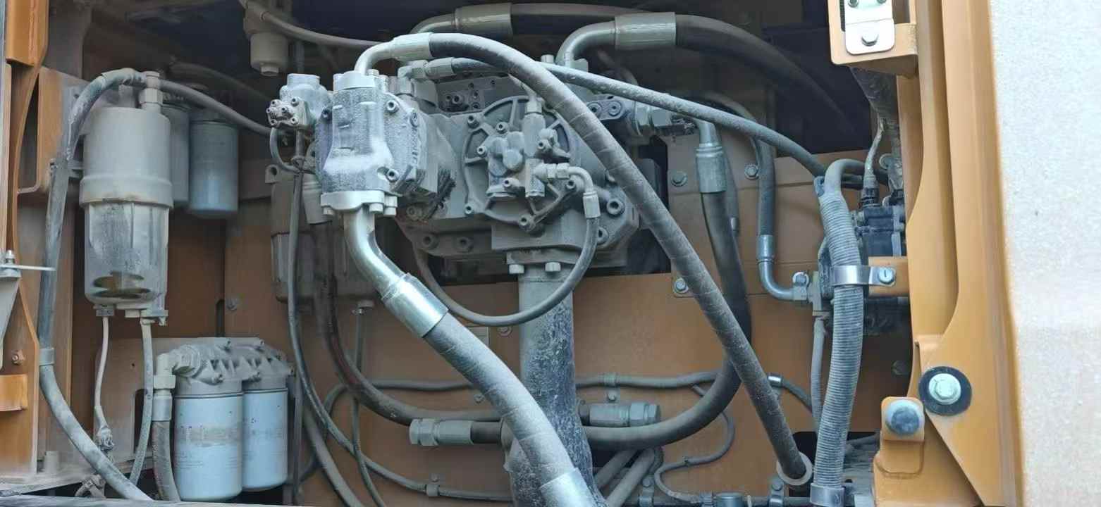 Buy Sany SY550H Used Excavator / 3