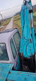 Buy Kobelco SK200-6 Used Excavator / 8 Buy Kobelco SK200-6 Used Excavator / 8
