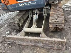 Buy Doosan DH60 Used Excavator / 5 Buy Doosan DH60 Used Excavator / 5