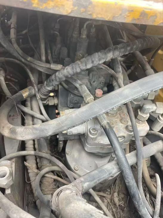 Buy XCMG XE150 Used Excavator / 1