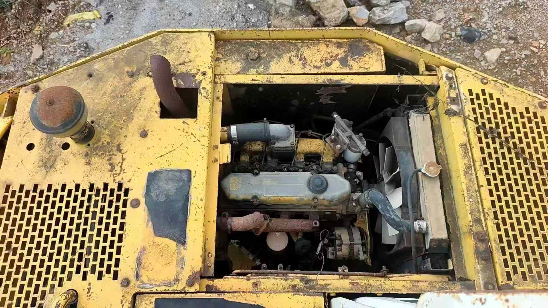 Buy Kato HD250 Used Excavator / 2