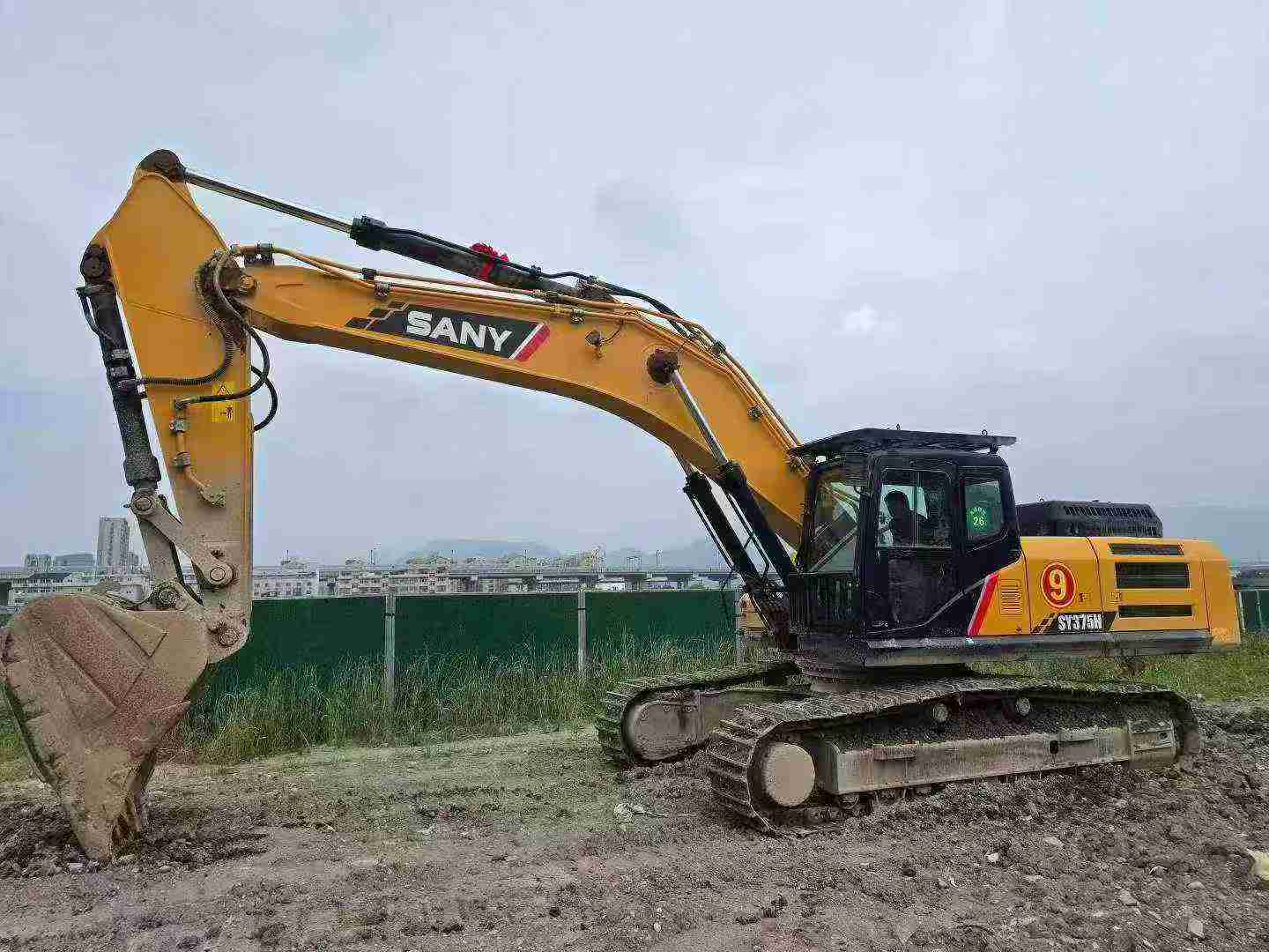 Buy Sany SY375H Used Excavator / 5