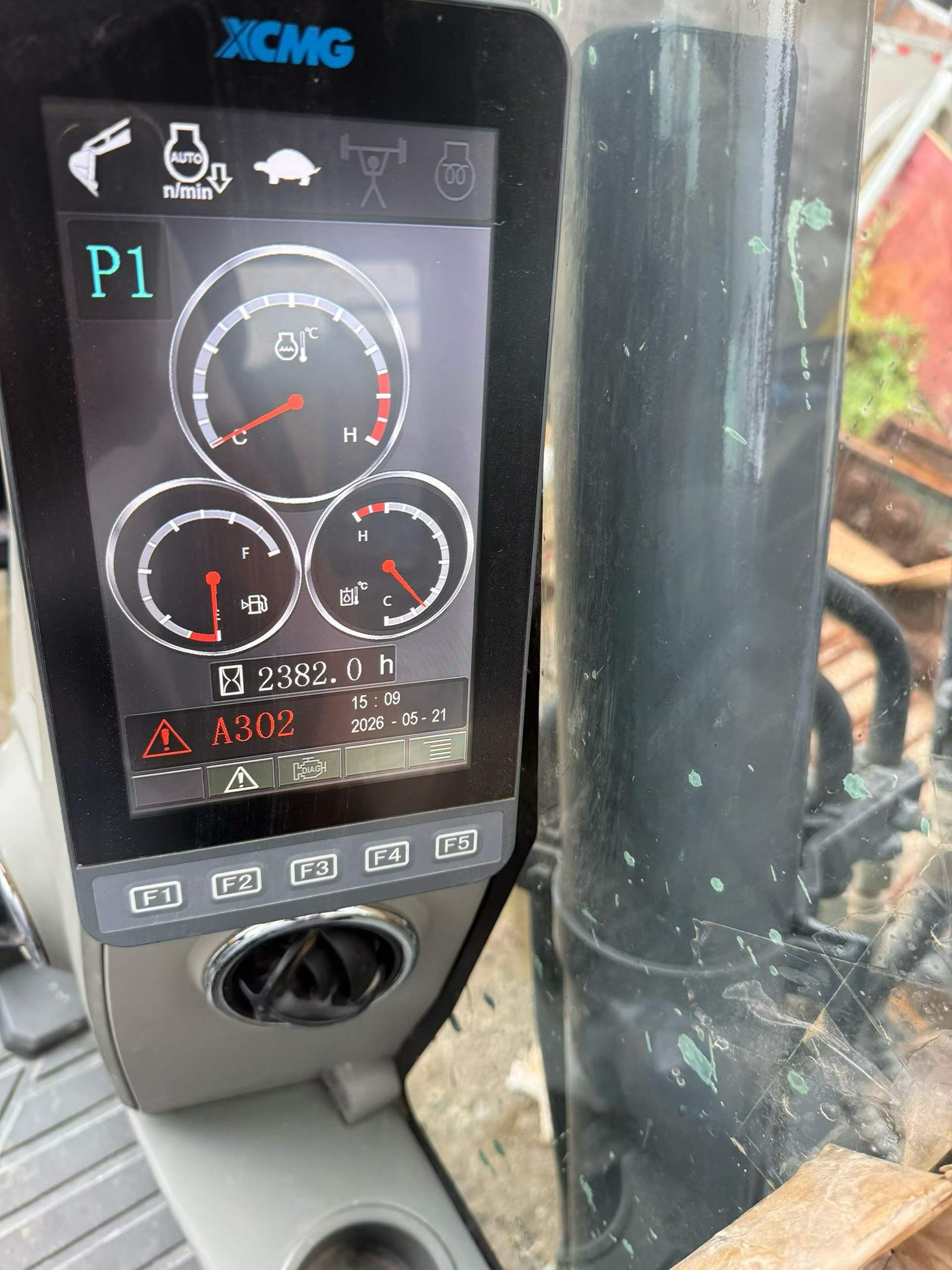 Buy XCMG XE200DA Used Excavator / 3