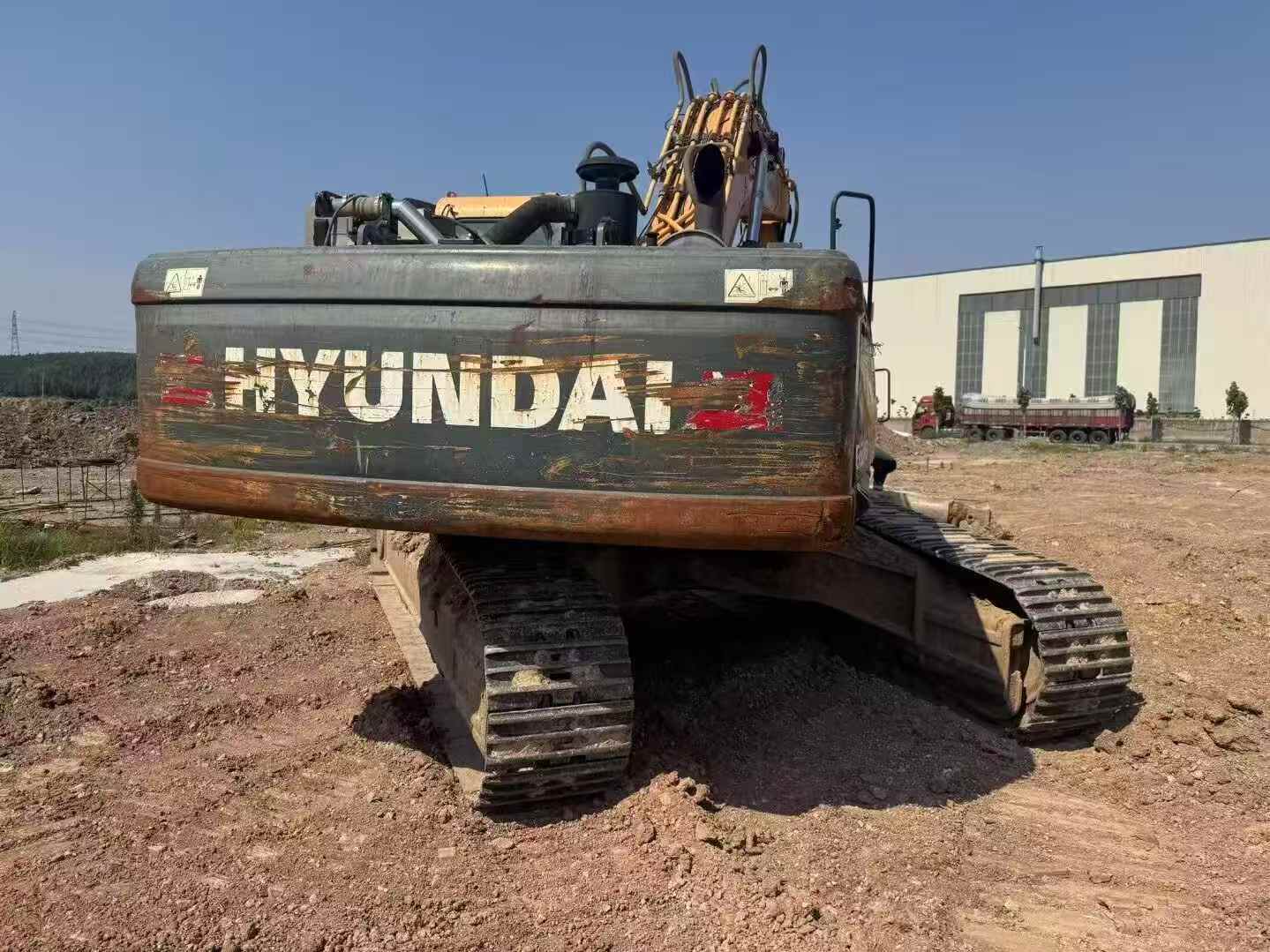 Buy Hyundai R385LVS Used Excavator / 2