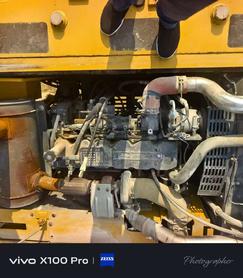Buy XCMG XE215 Used Excavator / 5 Buy XCMG XE215 Used Excavator / 5