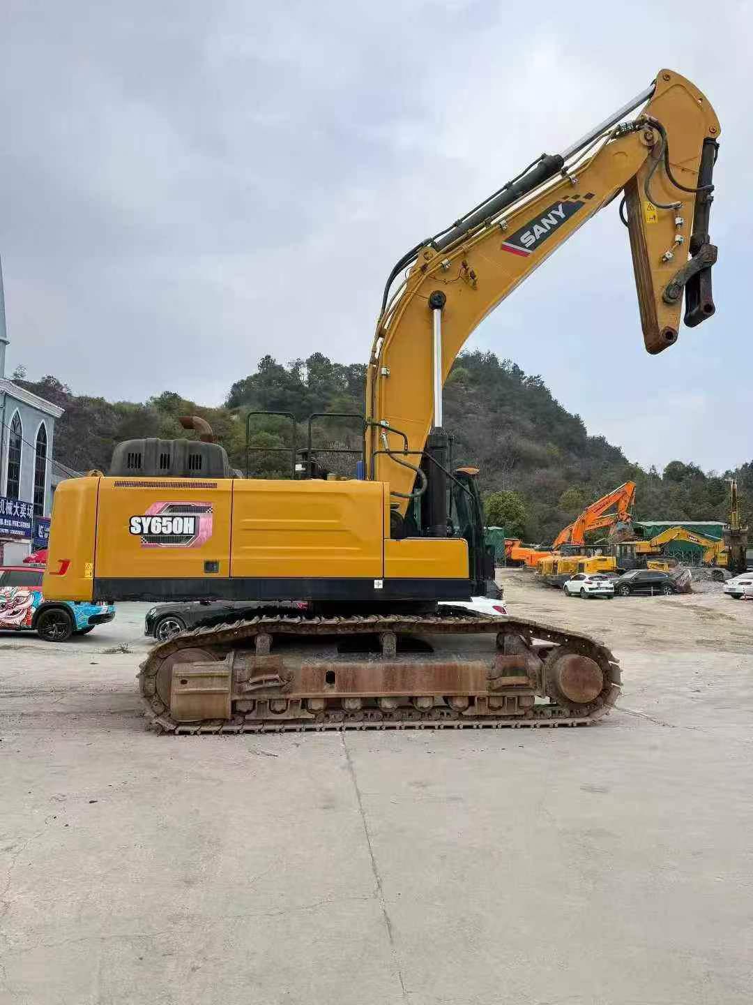 Buy Sany SY650H Used Excavator / 2
