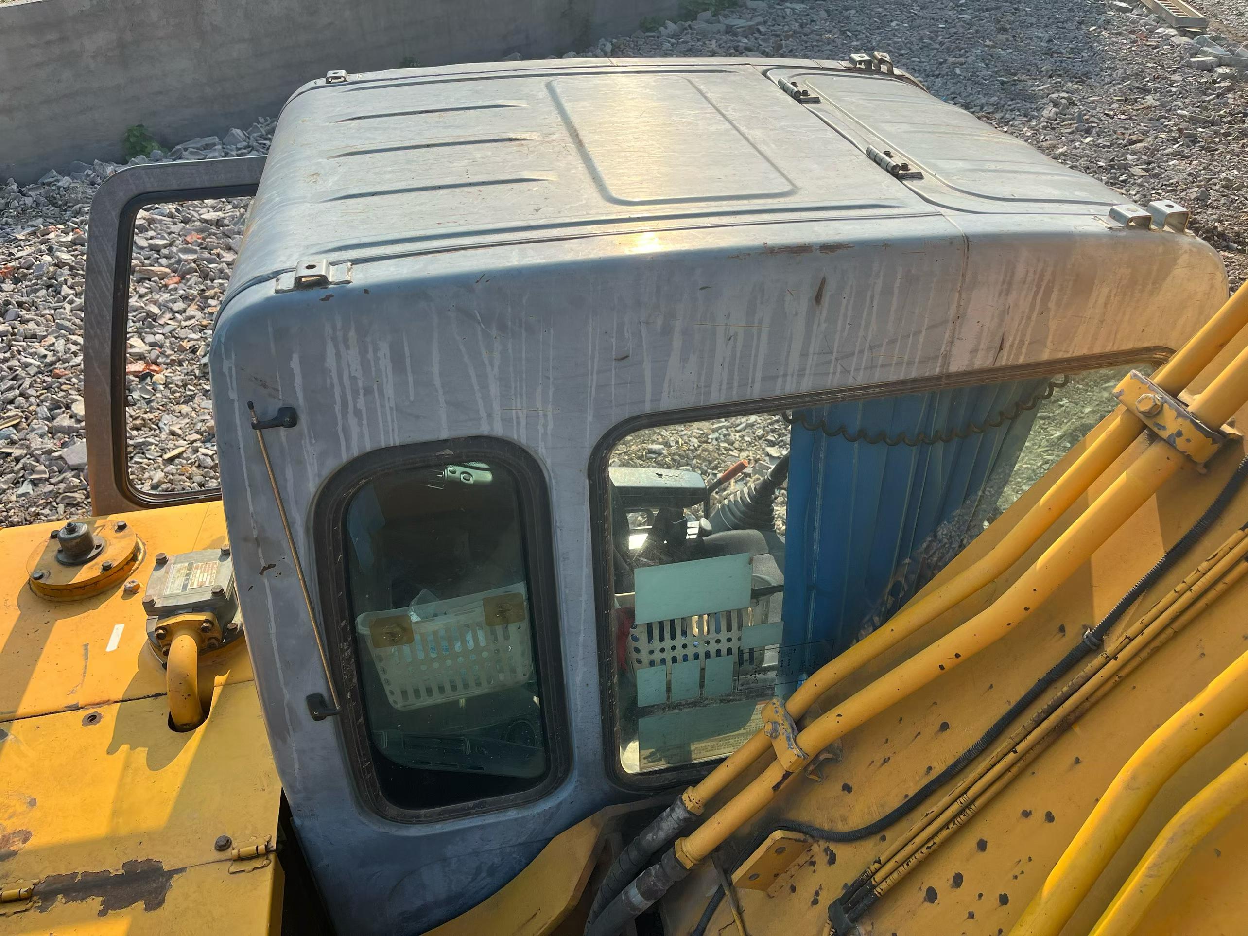 Buy Kato HD820R Used Excavator / 3