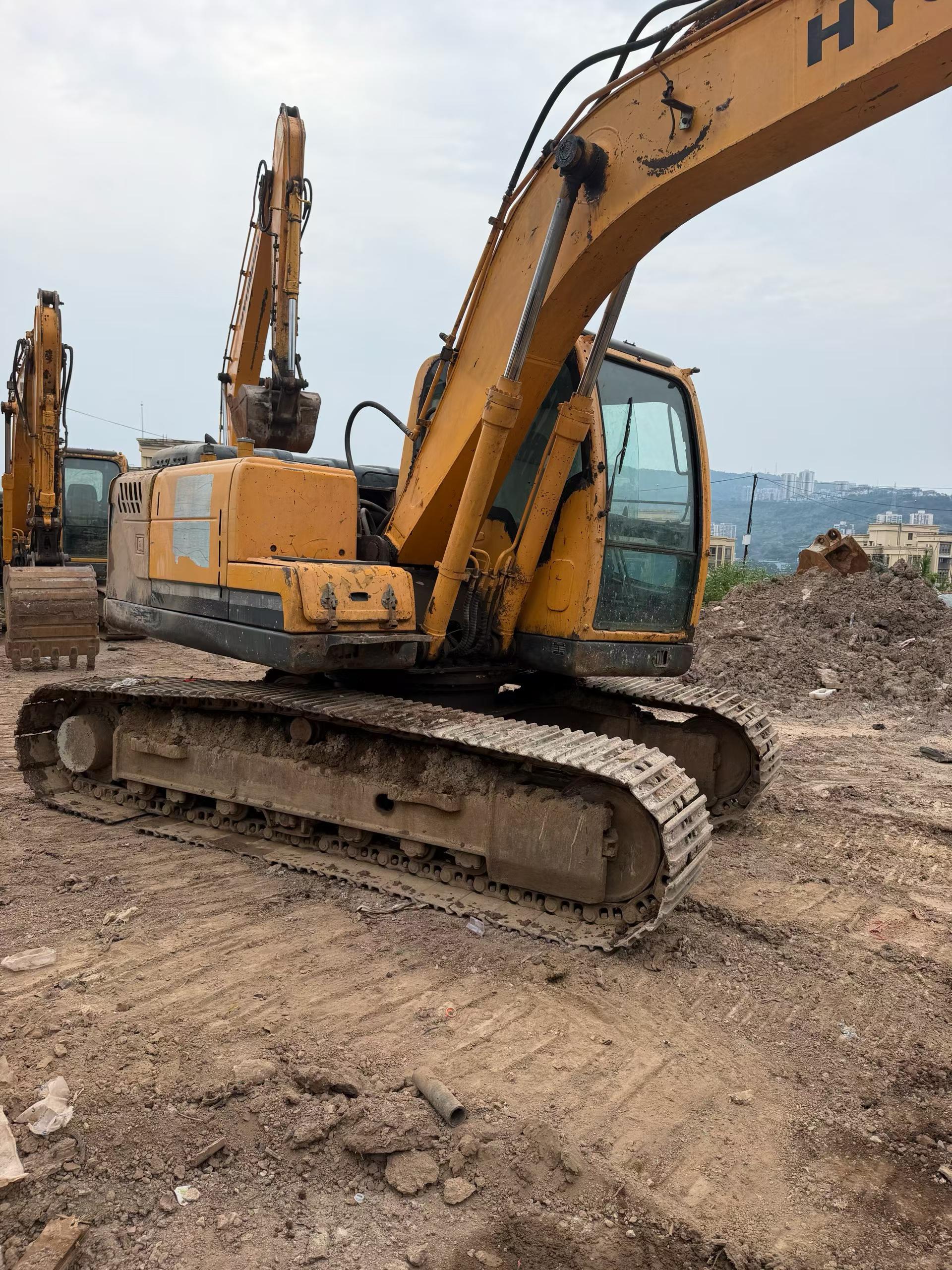 Buy Hyundai R150-7 Used Excavator / 2