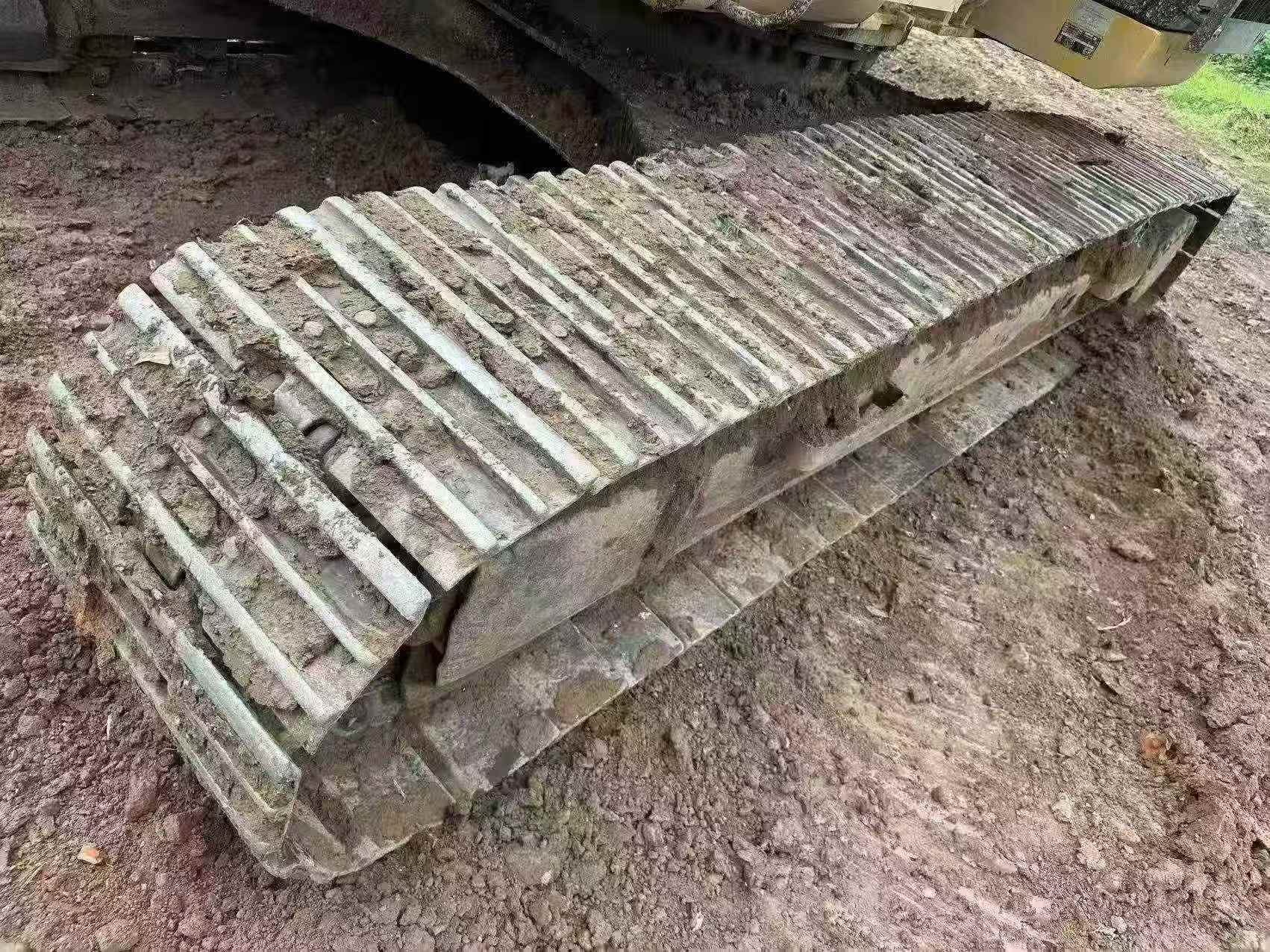 Buy Caterpillar 323D2L Used Excavator / 5