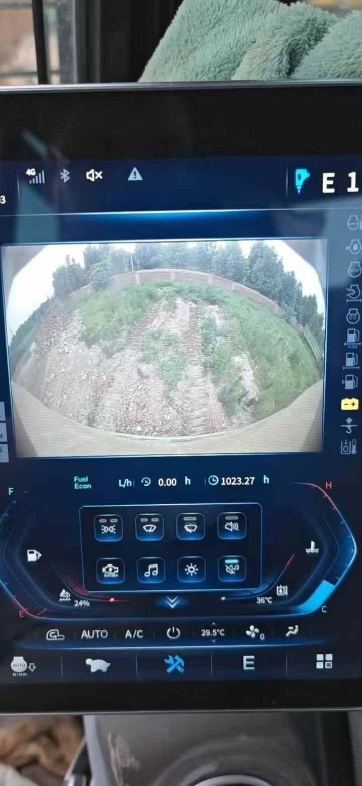Buy Sany SY550H Used Excavator / 4
