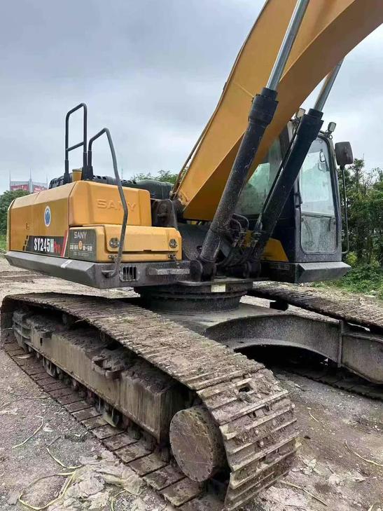Buy Sany SY245H Used Excavator / 1