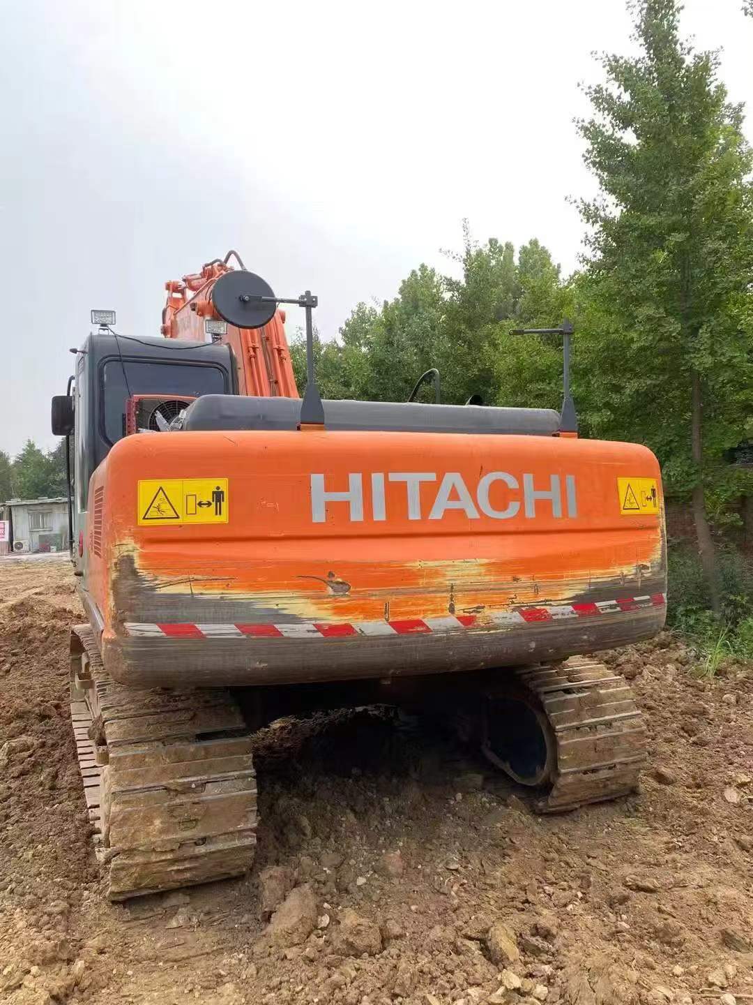 Buy Hitachi ZX200-3G Used Excavator / 2 Buy Hitachi ZX200-3G Used Excavator / 2