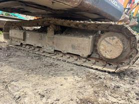Buy Doosan DH60 Used Excavator / 4 Buy Doosan DH60 Used Excavator / 4