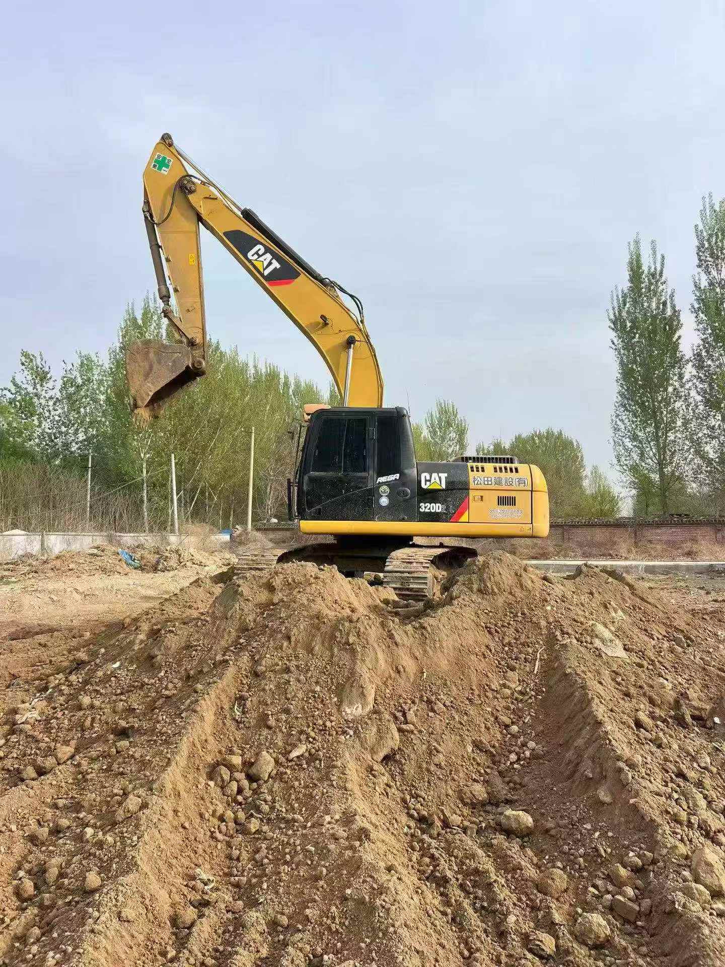 Buy Caterpillar 320D Used Excavator / 3