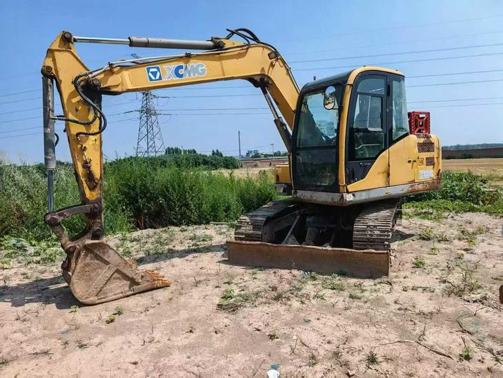 Buy XCMG XE80 Used Excavator / 1