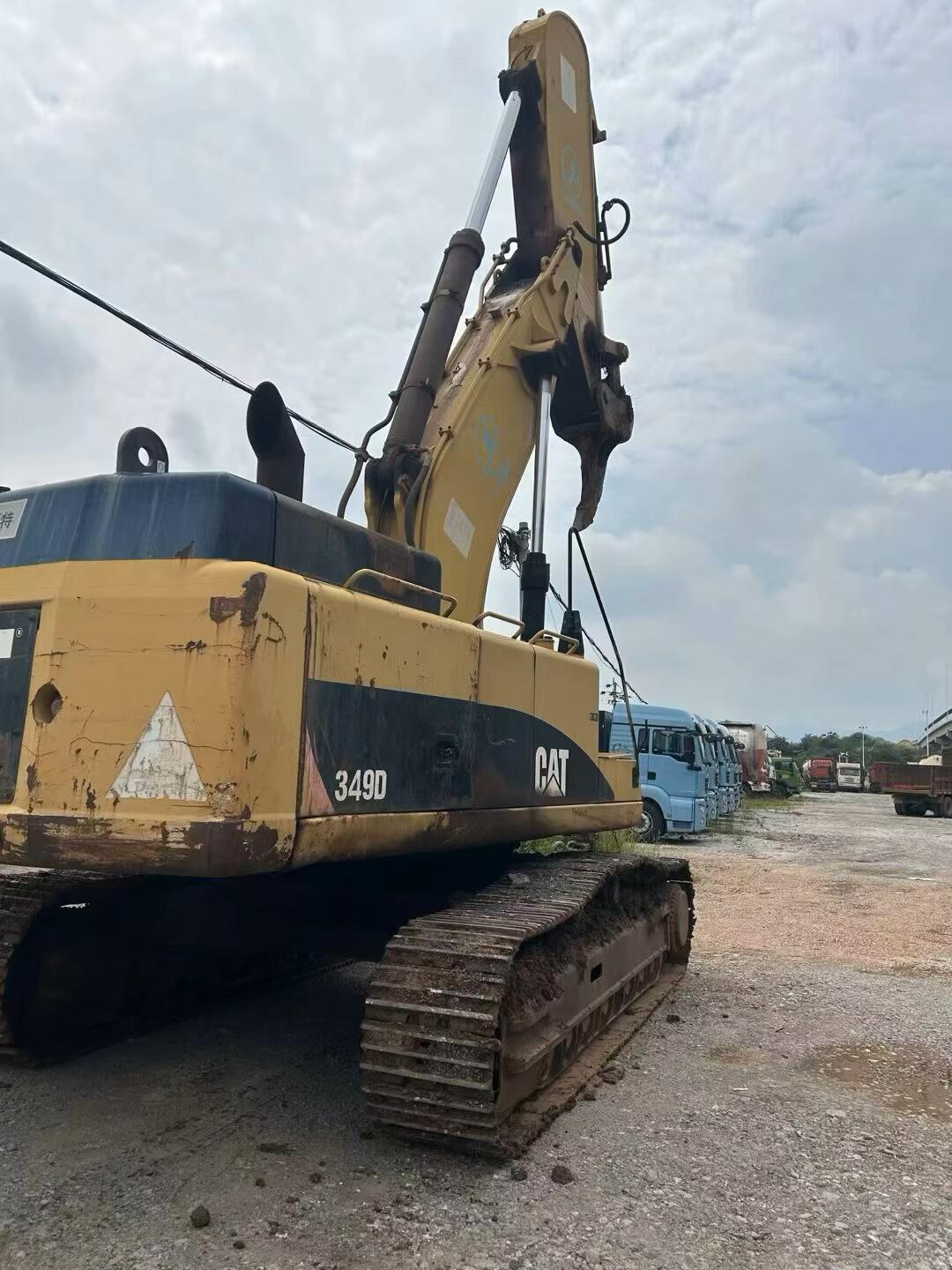 Buy Caterpillar 349E Used Excavator / 4