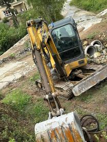 Buy XCMG XE60 Used Excavator / 2 Buy XCMG XE60 Used Excavator / 2