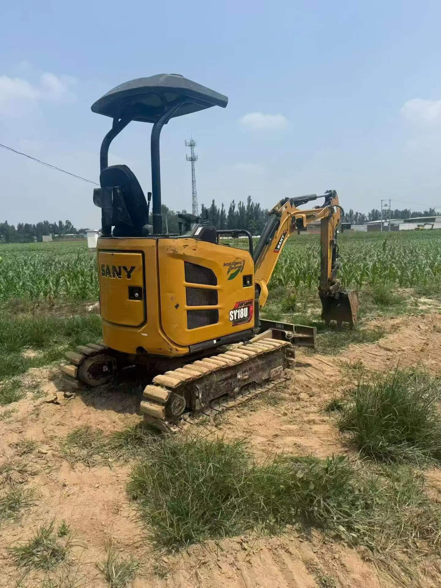 Buy Sany SY18U Used Excavator / 4