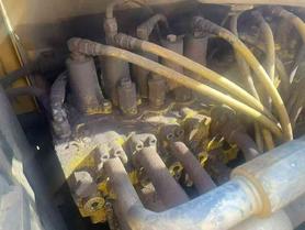 Buy Caterpillar 320D Used Excavator / 3 Buy Caterpillar 320D Used Excavator / 3