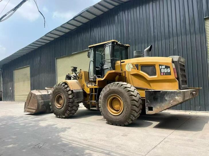 Buy Sany SW966K Used Excavator / 1