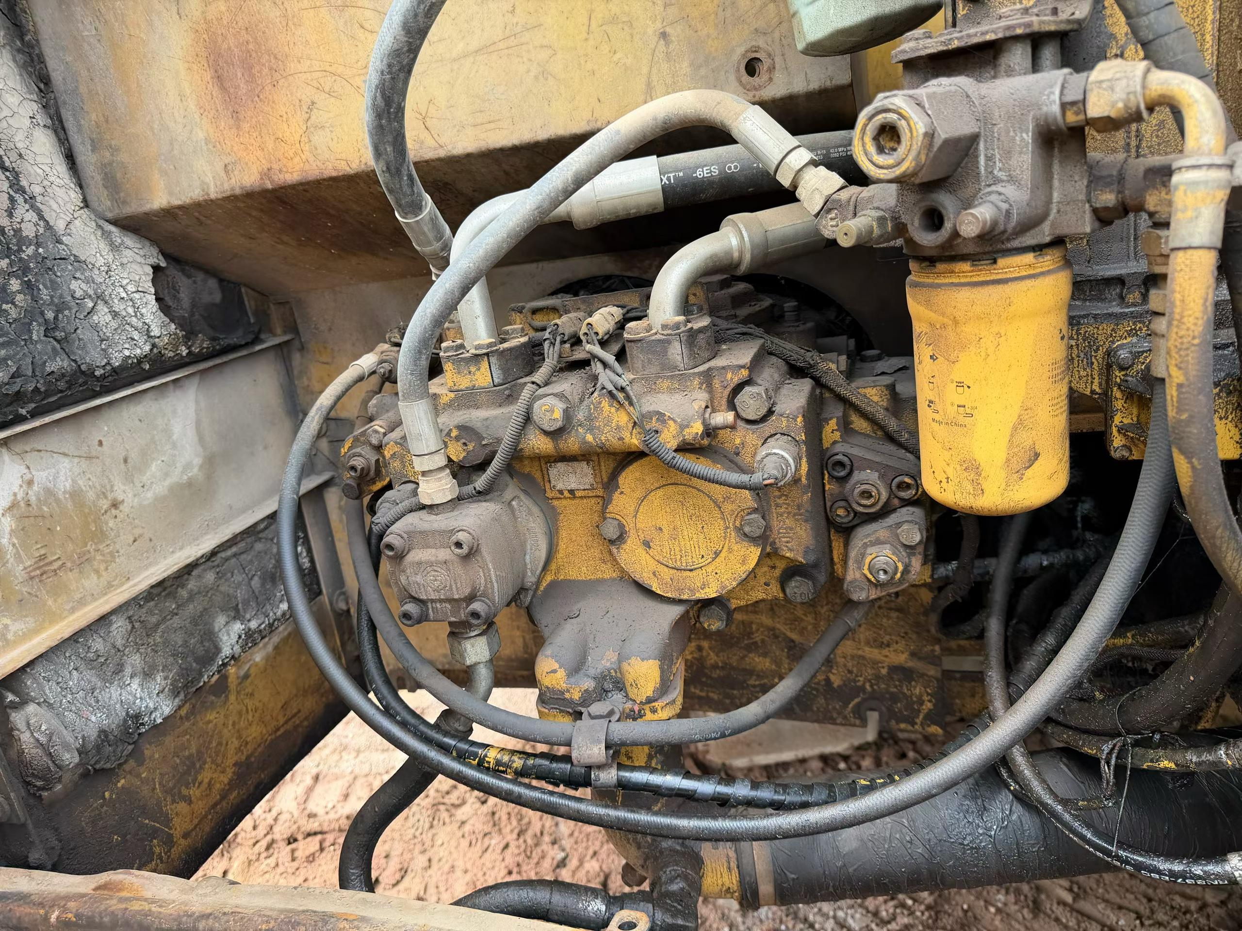 Buy Caterpillar 320C Used Excavator / 4