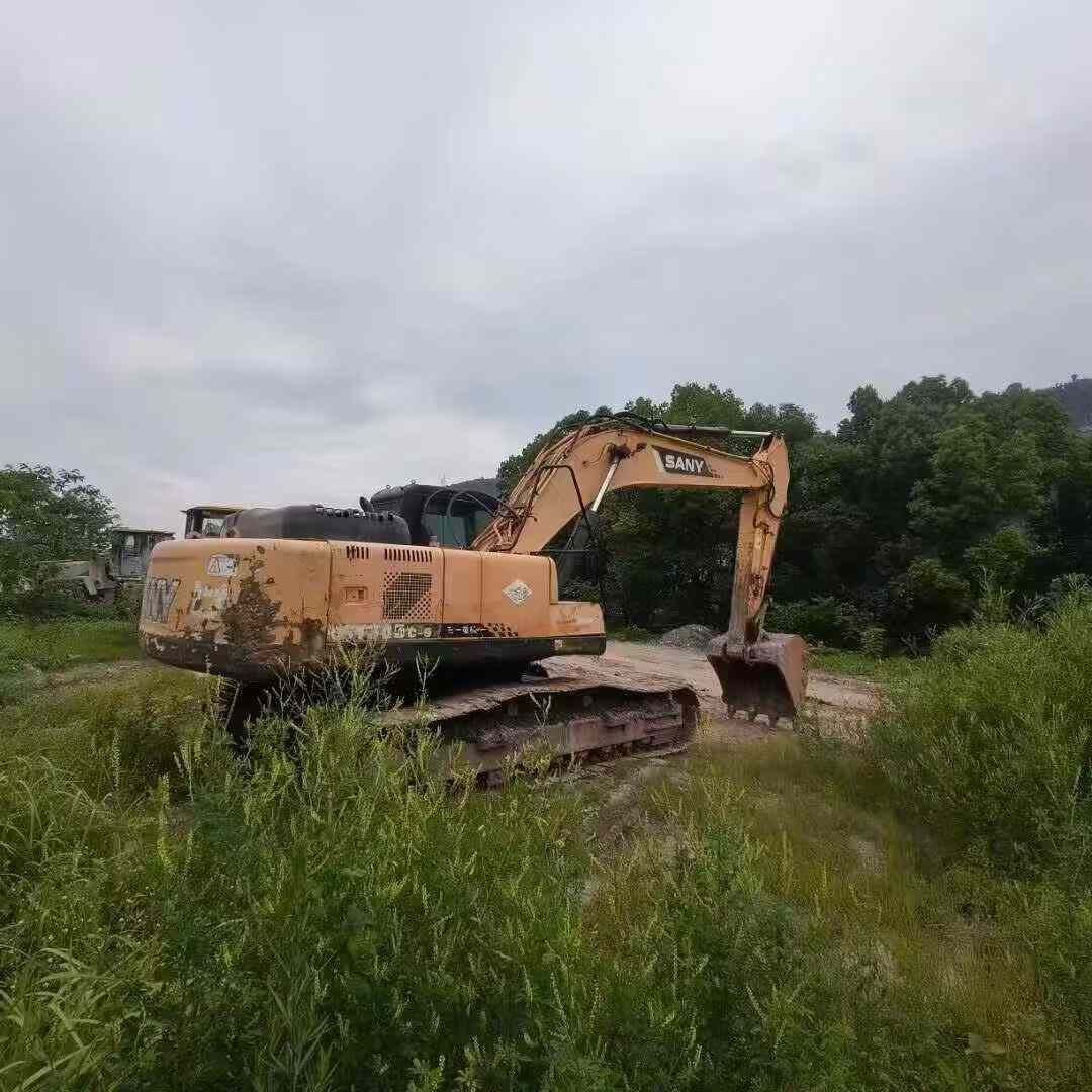 Buy Sany SY265C Used Excavator / 8