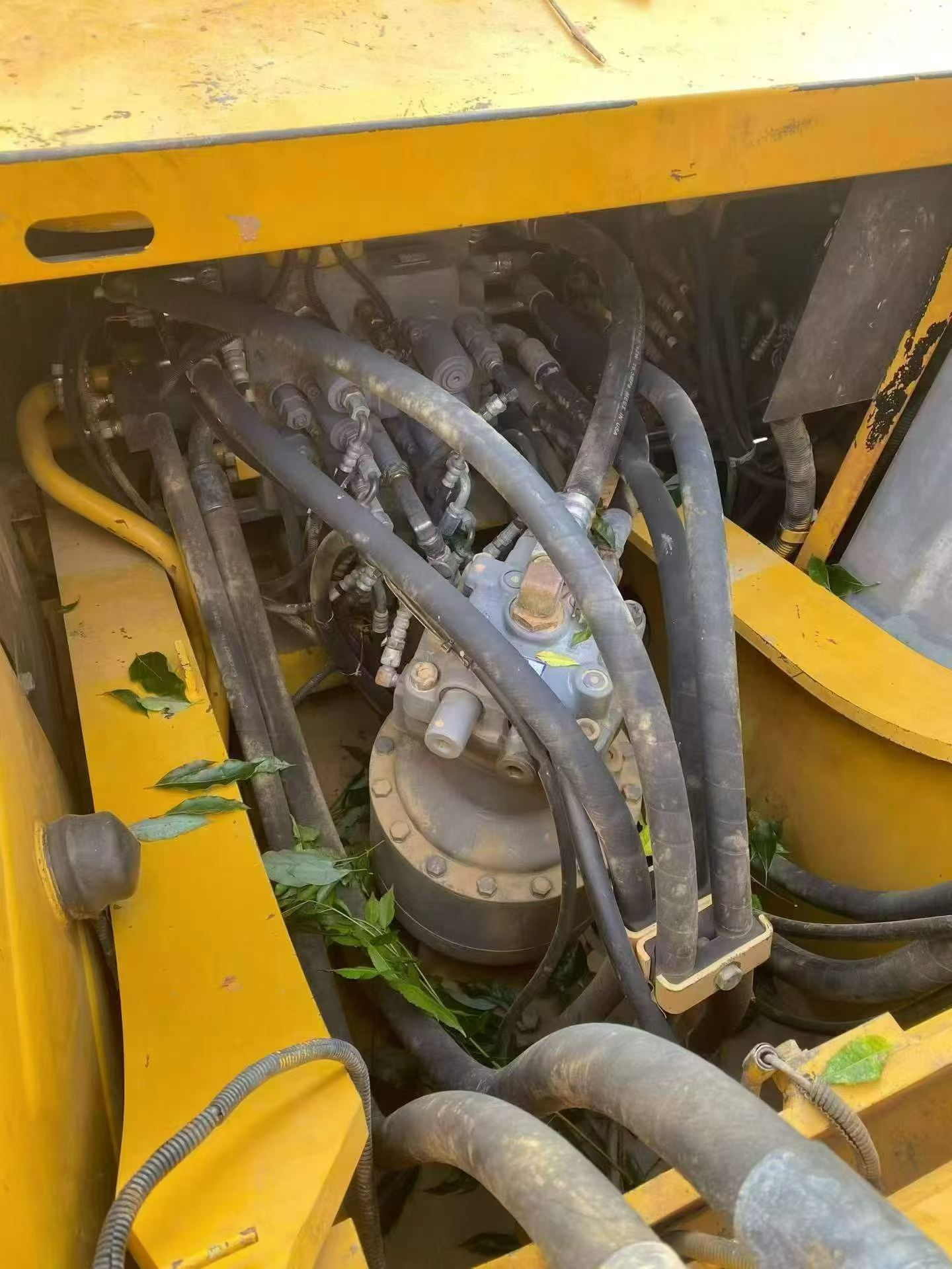 Buy Kato HD820V Used Excavator / 6