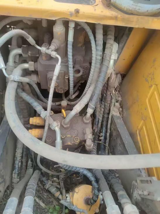 Buy Sany SY115C Used Excavator / 1