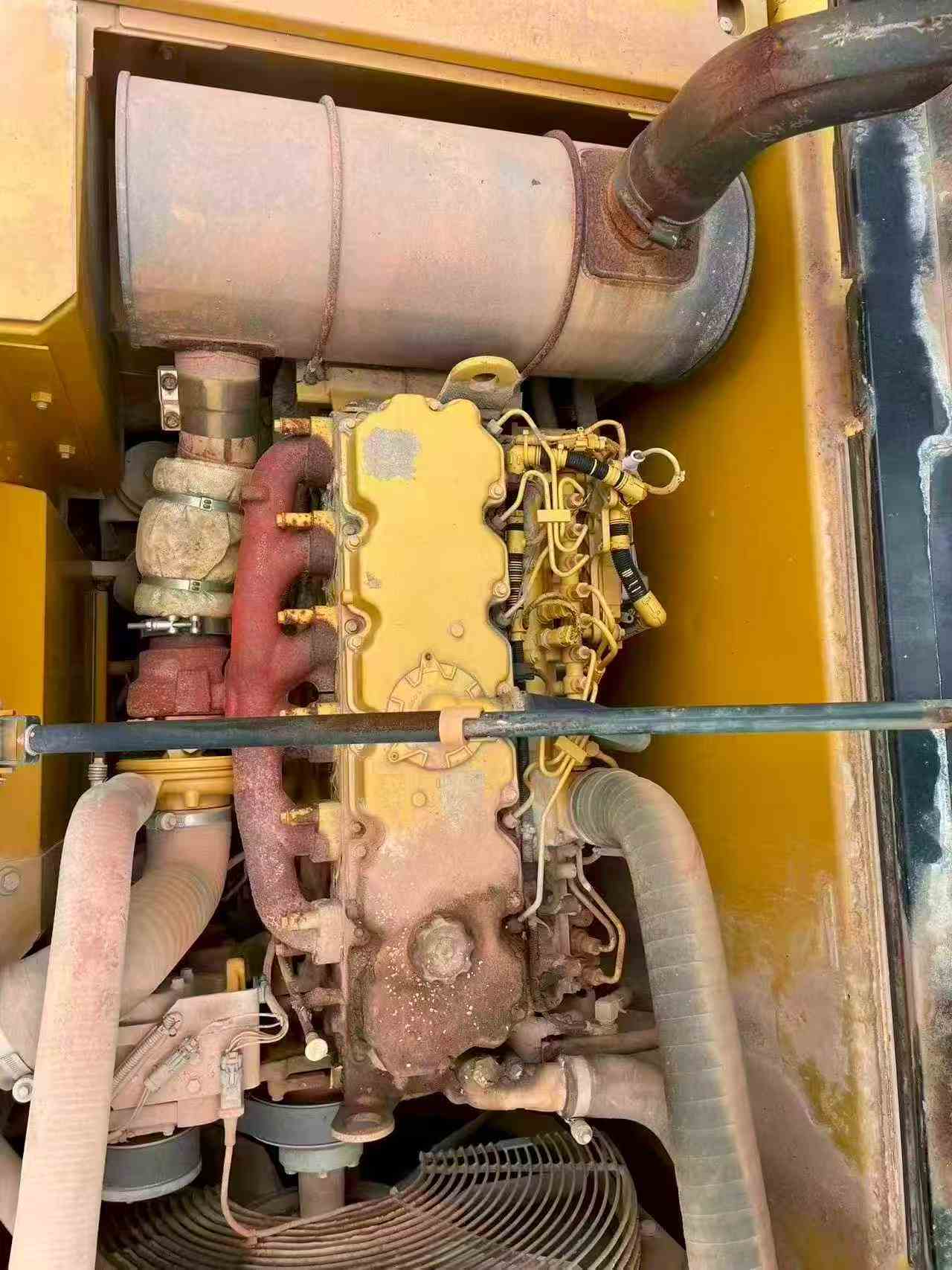 Buy Caterpillar 323 Used Excavator / 4