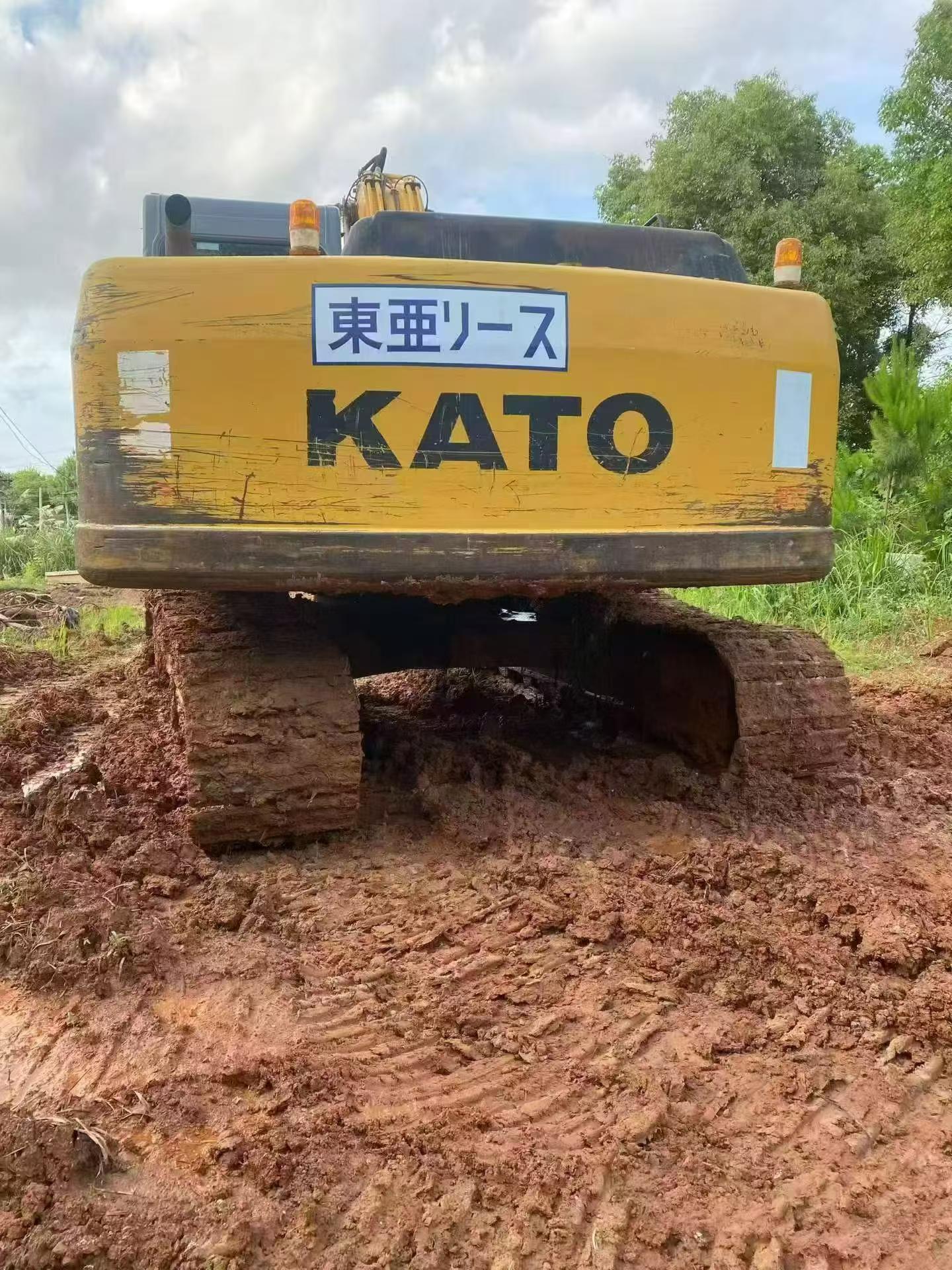 Buy Kato HD820V Used Excavator / 2