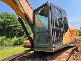 Buy Sany SY215C-8 Used Excavator / 3 Buy Sany SY215C-8 Used Excavator / 3