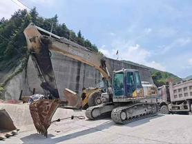Buy XCMG XE215 Used Excavator / 6 Buy XCMG XE215 Used Excavator / 6