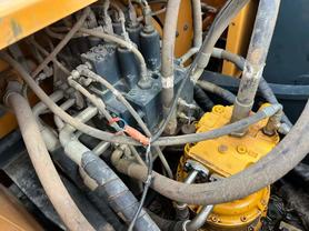 Buy Hyundai R205VS Used Excavator / 6 Buy Hyundai R205VS Used Excavator / 6