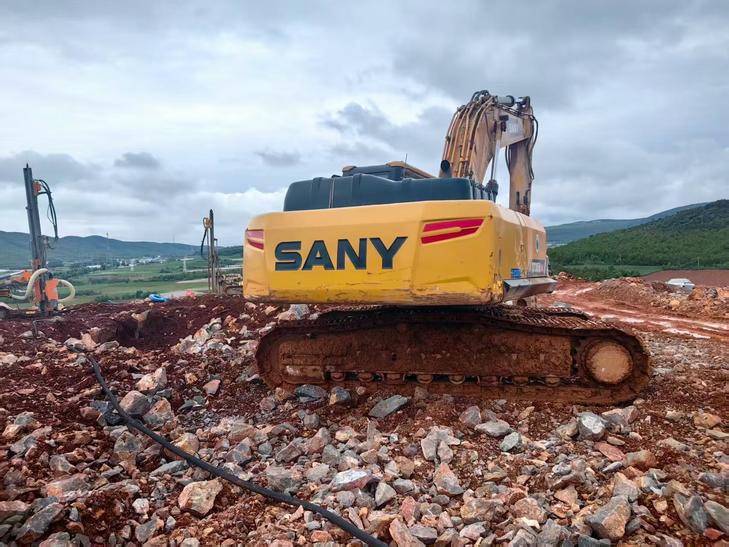Buy Sany SY305C Used Excavator / 1