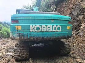Buy Kobelco SK200 Used Excavator / 7 Buy Kobelco SK200 Used Excavator / 7