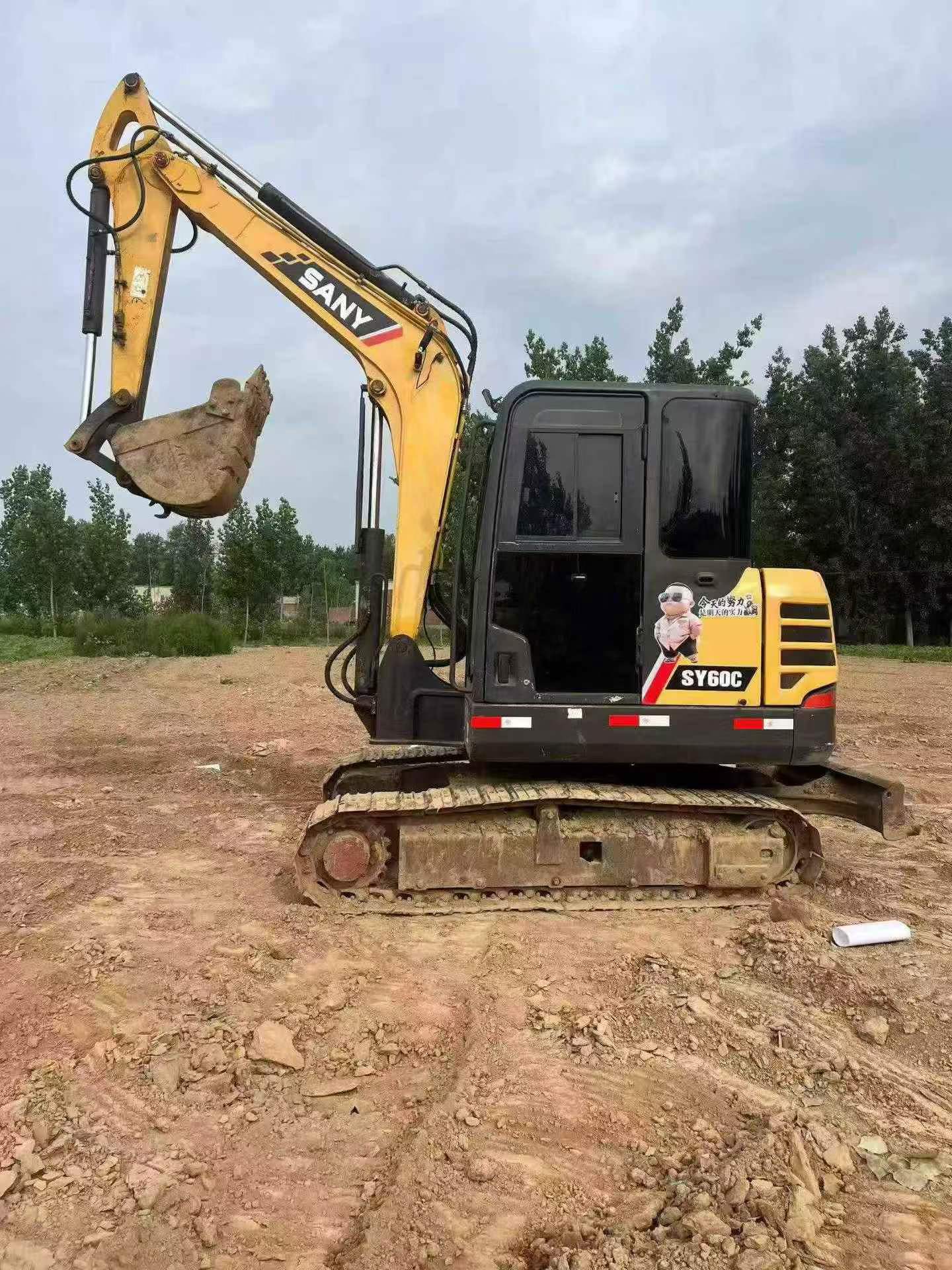 Buy Sany SY60 Used Excavator / 2