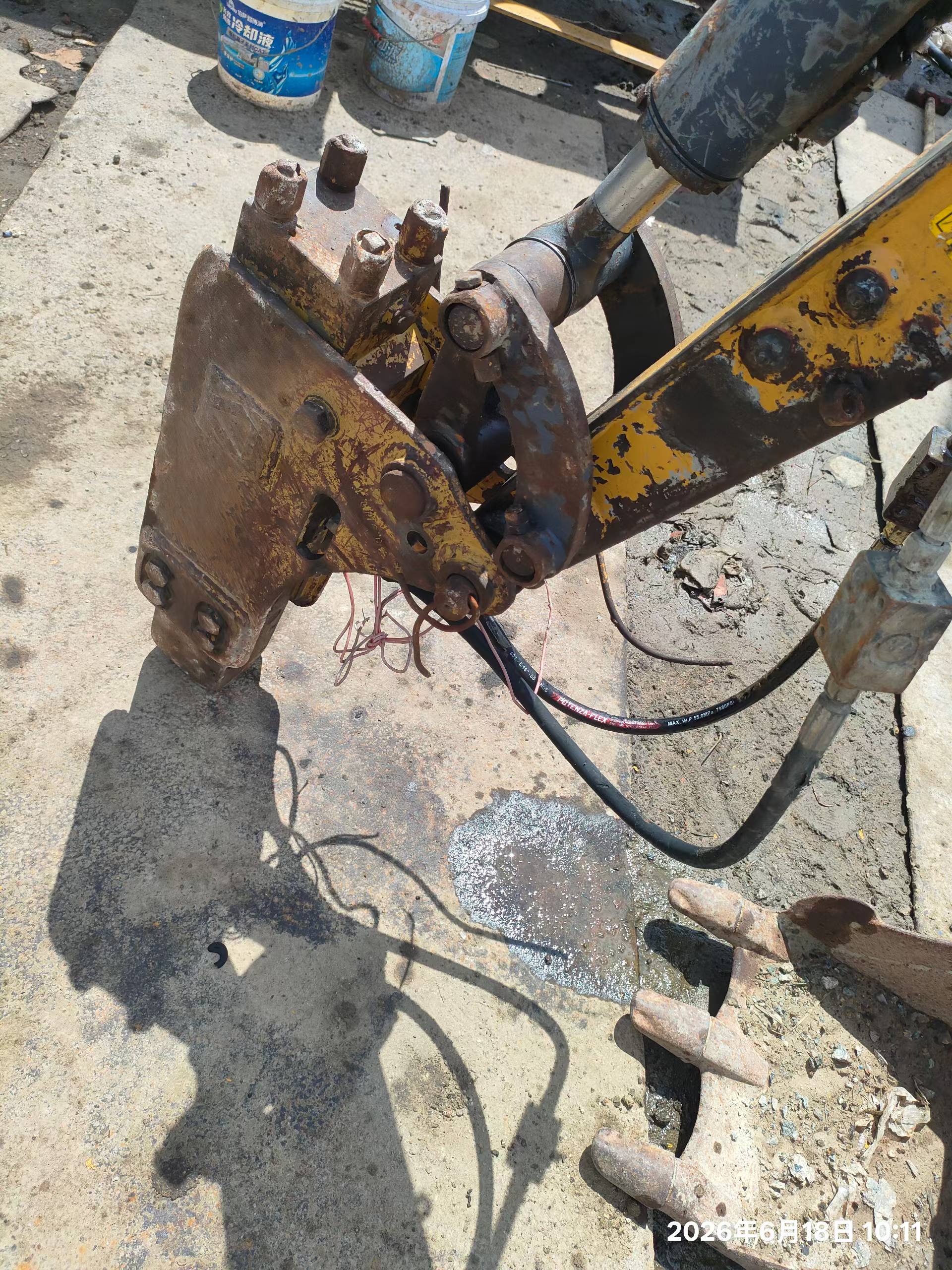Buy XCMG XE15 Used Excavator / 9