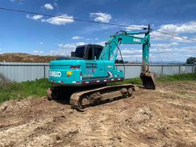 Buy Kobelco SK140 Used Excavator / 3 Buy Kobelco SK140 Used Excavator / 3