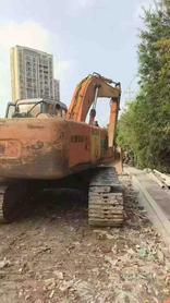 Buy Hitachi EX200-5 Used Excavator / 3 Buy Hitachi EX200-5 Used Excavator / 3
