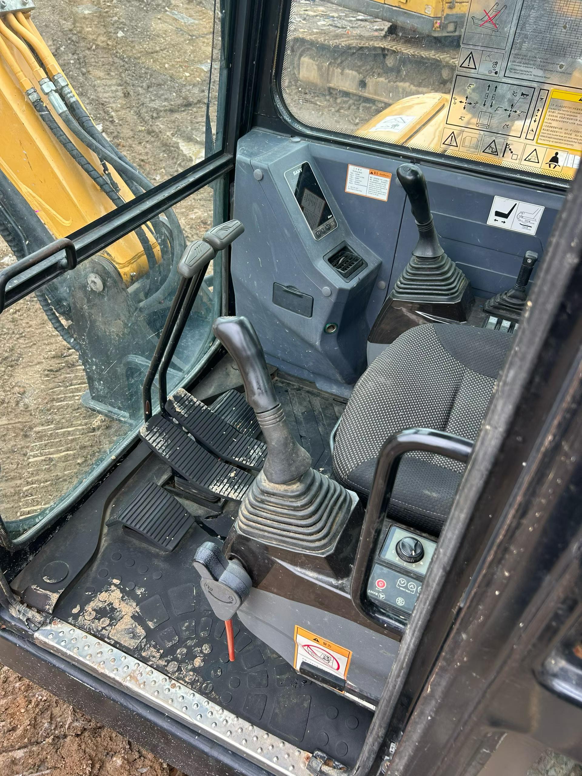 Buy Sany SY55 Used Excavator / 3