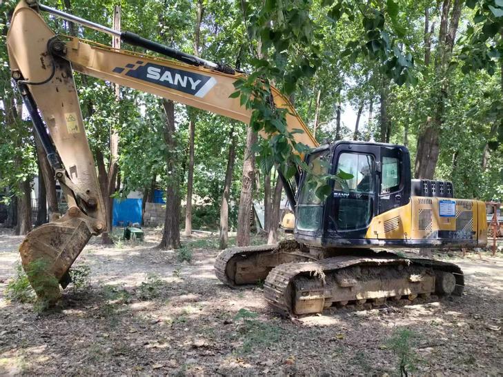 Buy Sany SY205C Used Excavator / 1