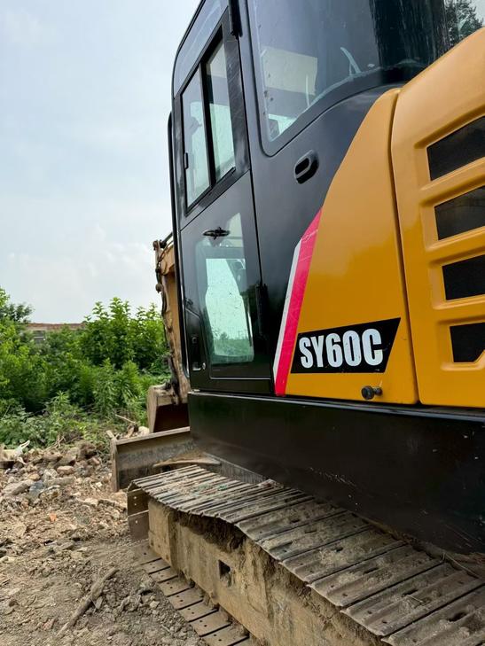 Buy Sany SY60 Used Excavator / 1