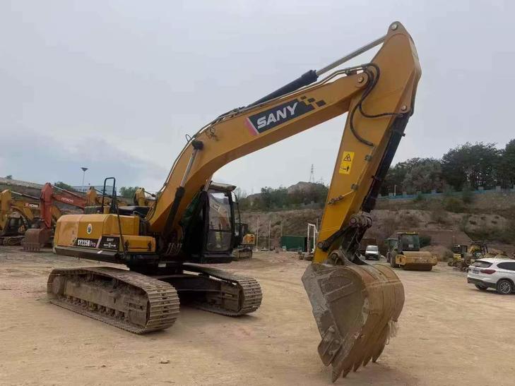 Buy Sany SY225C Used Excavator / 1