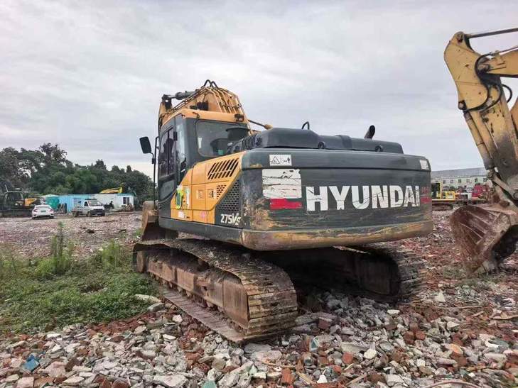 Buy Hyundai R225-7 Used Excavator / 1