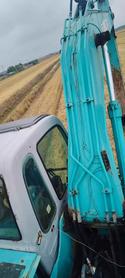 Buy Kobelco SK200-9 Used Excavator / 4 Buy Kobelco SK200-9 Used Excavator / 4